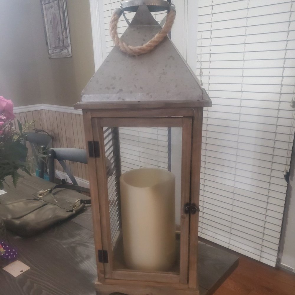 Lantern with Prelit Candle